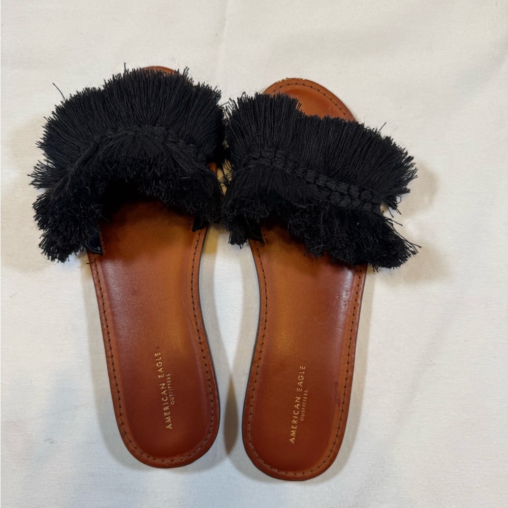 American Eagle Women’s Boho Fringed Black Slide Sandals - Worn once! - Picture 4 of 7